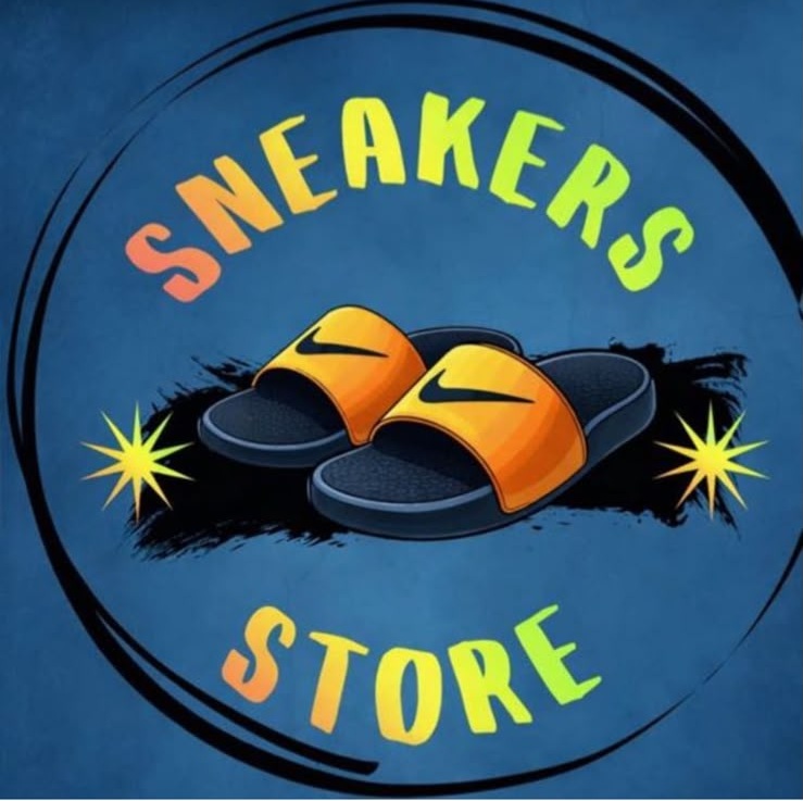 Logo Sneaker Store